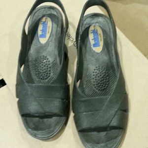 Okabashi Classic Sandal